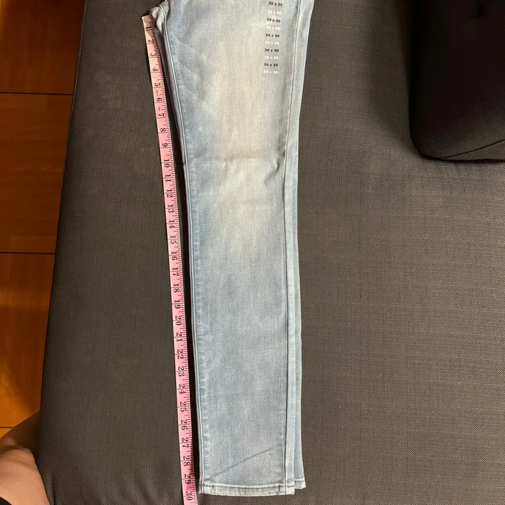 Pacsun NWT Stacked Skinny Jeans in Antique Light Wash Size 30 x 30 - Picture 10 of 11